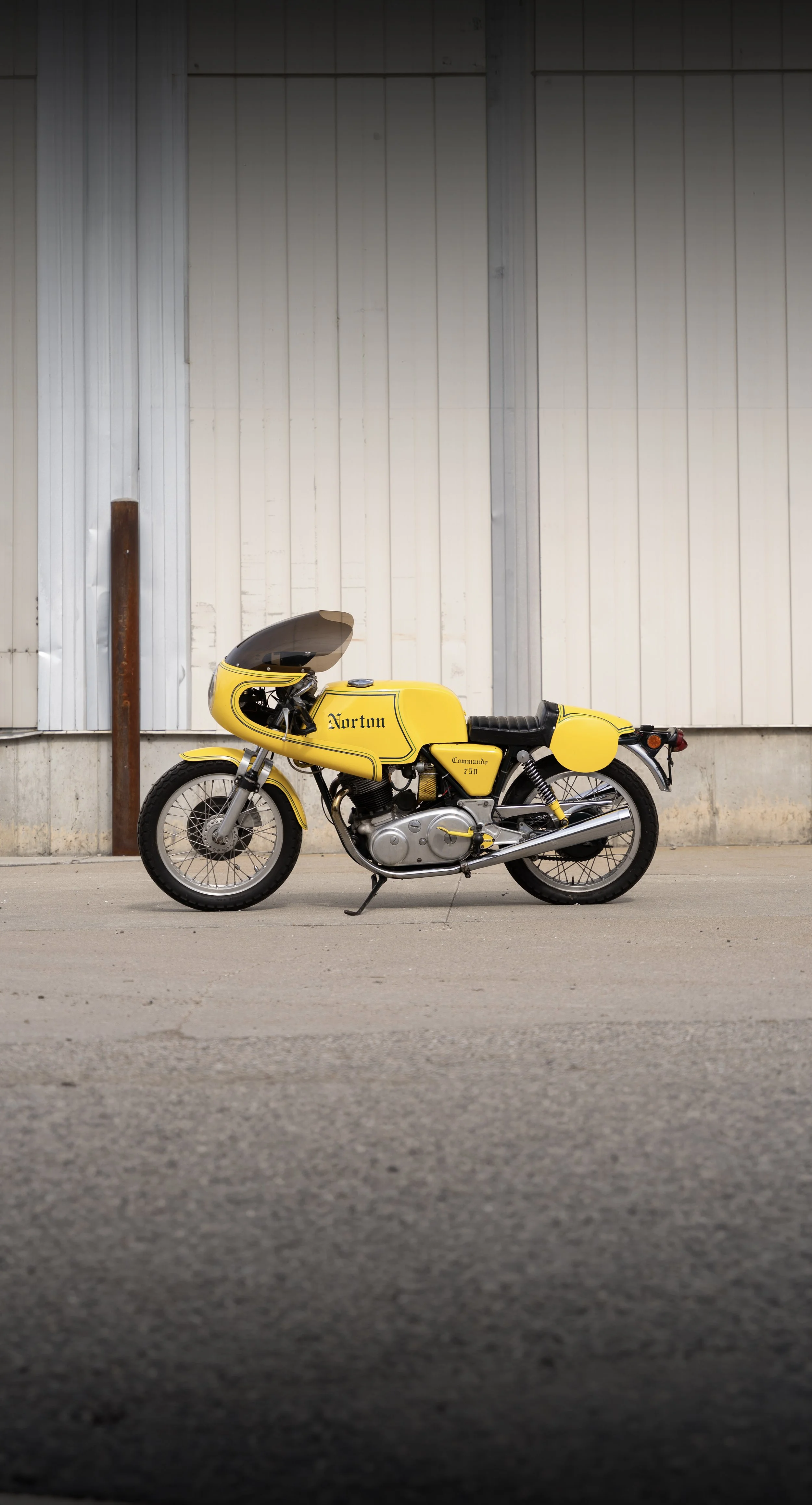 1972 Norton Combat Commando 750 Production Racer Replica — Animoya